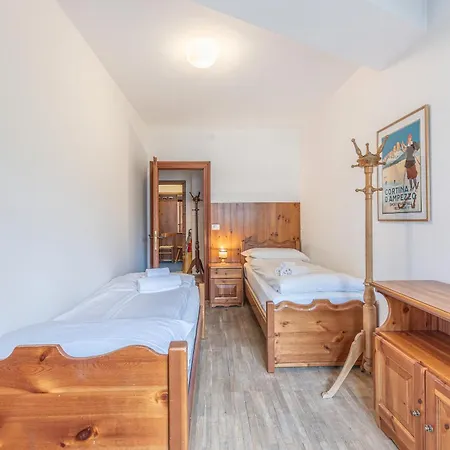 Casa Bigontina, In Pieno Centro A Cortina *
