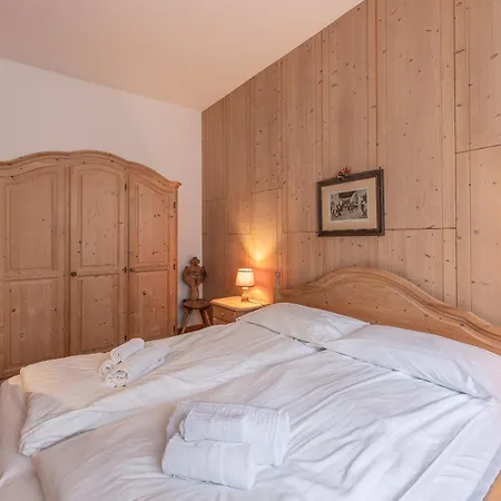 Casa Bigontina, In Pieno Centro A Cortina コルティーナ・ダンペッツォ